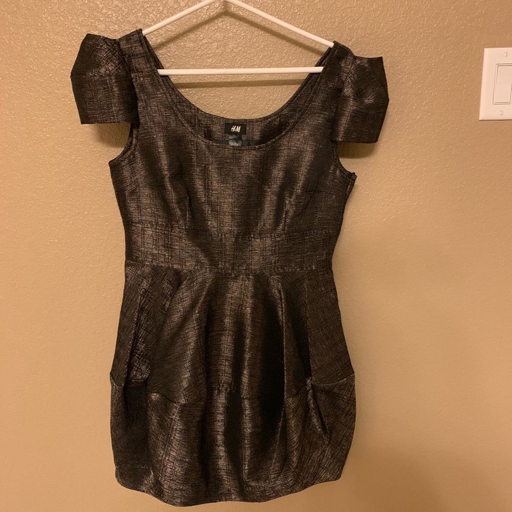 H&M gold/black mini dress
